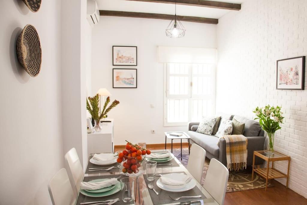 세비야 Zona 1 Santa Cruz Parking Privado 아파트 외부 사진